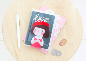 880-953023-5317 Hello Jane Passport case – 01 Jane