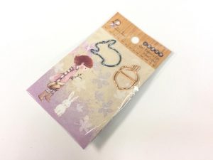 小喬萬字夾 (兔、松果)