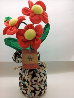 70634-01 布藝花竹炭擺設-大 (大紅花)