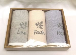 71525-01 Family Pack Towel (06)