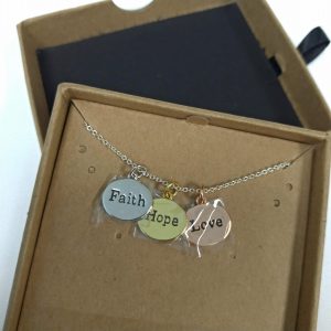 71668 Necklace(Faith Hope Love)